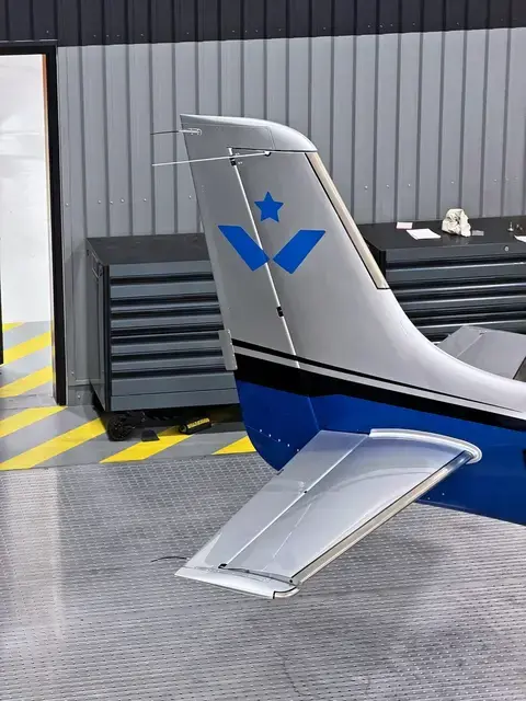 Cirrus SR22 (Royal Blue) detailed by Pristine Jets, photo 11 of 22