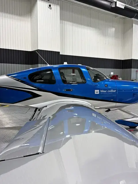 Cirrus SR22 (Royal Blue) detailed by Pristine Jets, photo 17 of 22