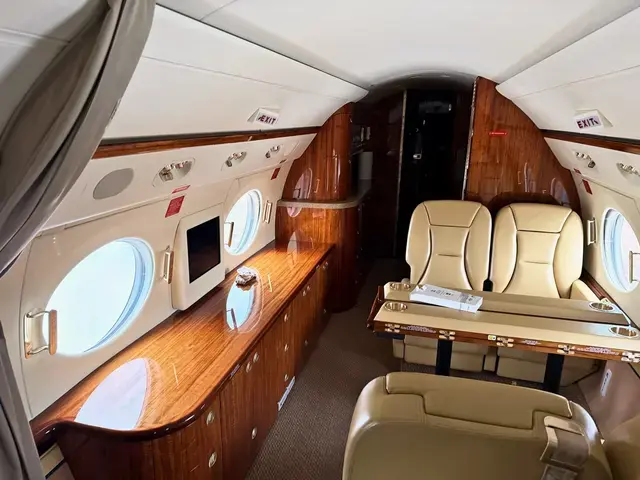 Gulfstream GIV detailed by Pristine Jets, photo 24 of 51
