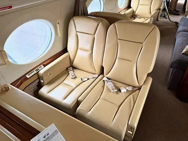 Gulfstream GIV detailed by Pristine Jets, photo 25 of 51
