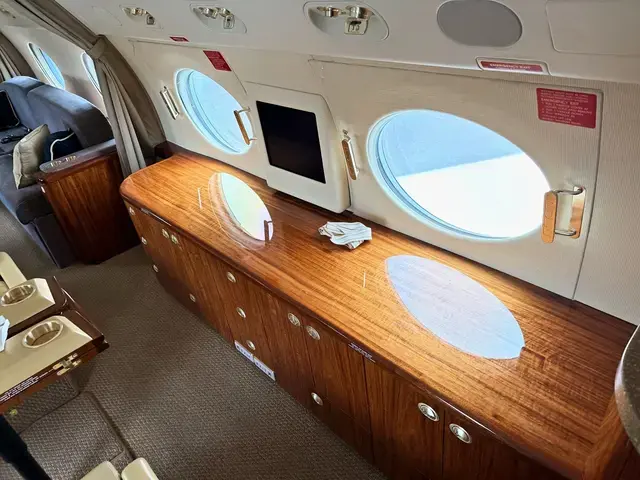 Gulfstream GIV detailed by Pristine Jets, photo 27 of 51